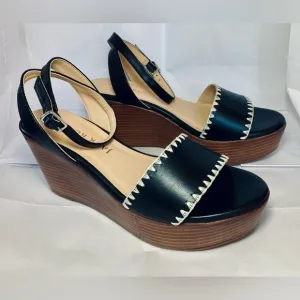 NWOB Jack Rogers black and white platform sandals - size 8
