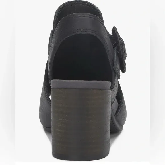NWOB Lucky Brand Women's Juliane Black Leather Cutout Heeled Sandal