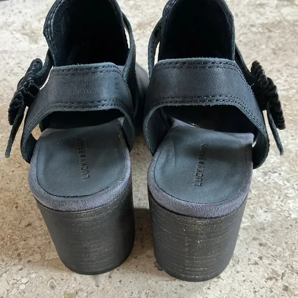 NWOB Lucky Brand Women's Juliane Black Leather Cutout Heeled Sandal