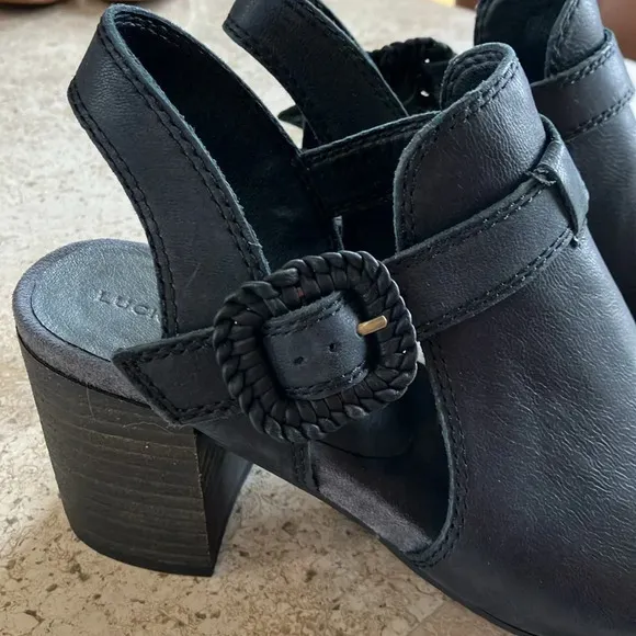 NWOB Lucky Brand Women's Juliane Black Leather Cutout Heeled Sandal