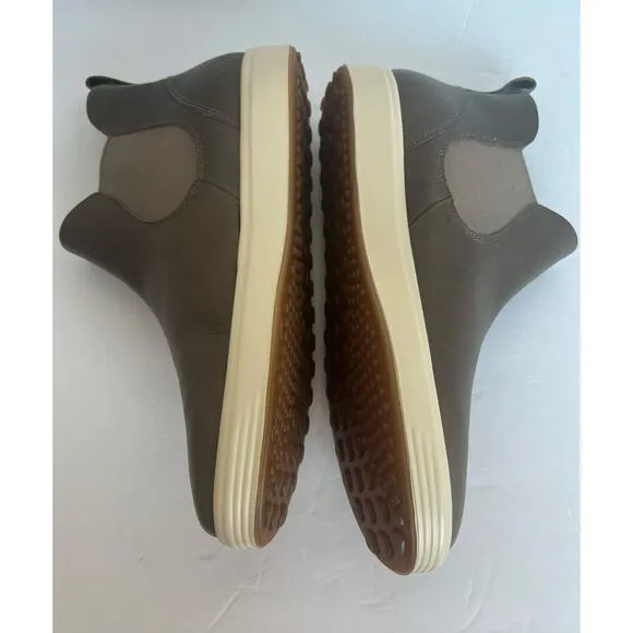 NWOT ECCO SOFT Chelsea Brown Pull On Rubber Sole Ankle Bootie Comfort Shoes 10