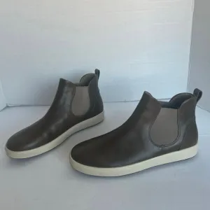 NWOT ECCO SOFT Chelsea Brown Pull On Rubber Sole Ankle Bootie Comfort Shoes 10