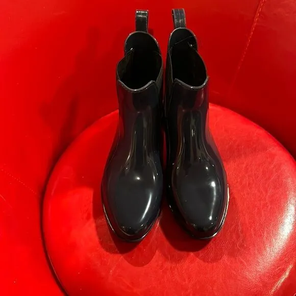 NWOT Michael Kors rain boots