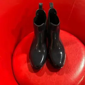 NWOT Michael Kors rain boots