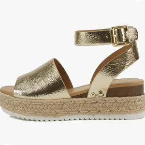 NWOT Soda Women’s Platform Sandals
