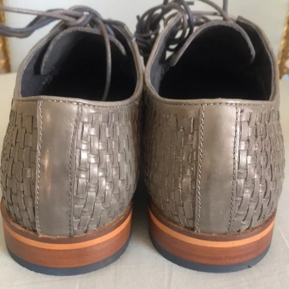 NWOT Thomas &amp; Vine gray leather oxford lace up dress shoes size 10.5