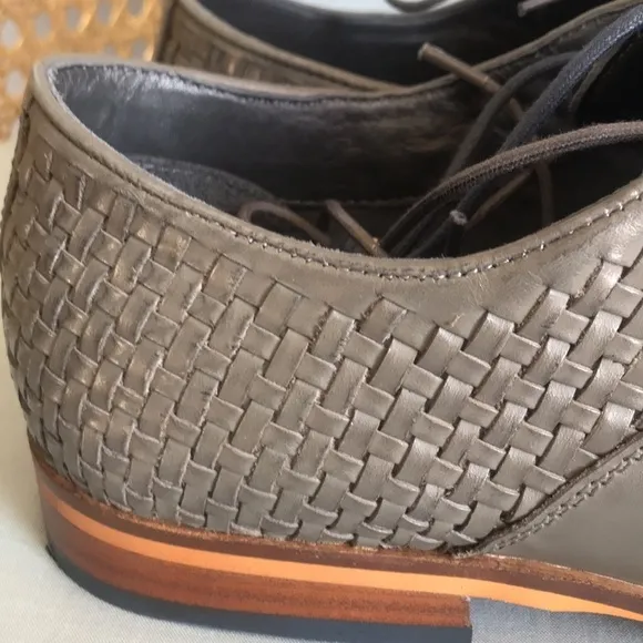 NWOT Thomas &amp; Vine gray leather oxford lace up dress shoes size 10.5