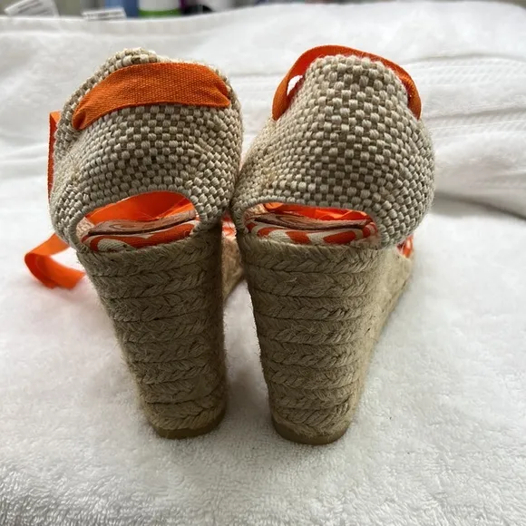 NWOT Tory Burch Espadrille Sandals size 9