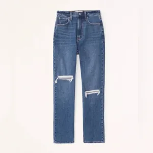NWT Abercrombie &amp; Fitch Ankle Straight Ultra High Rise Distressed Jeans Size 33S
