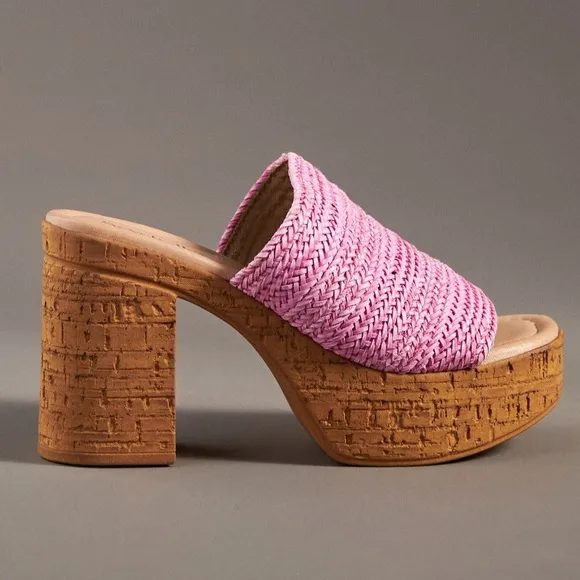NWT Anthropologie Seychelles Pink Platform Sandals Size 11