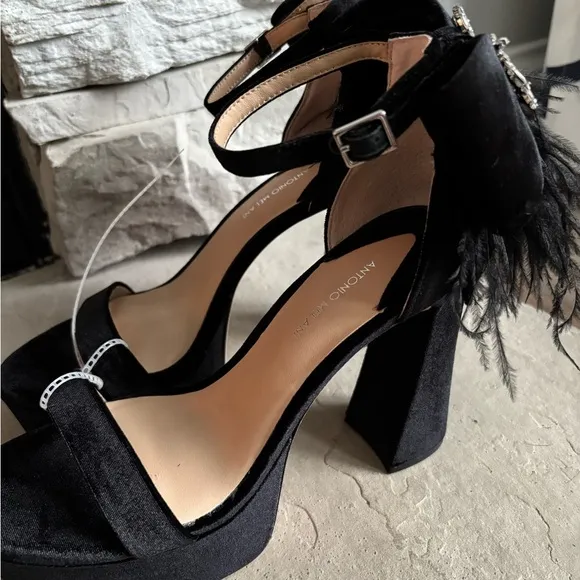 NWT Antonio Melani Velvet Platform Dress feathers bows Sandals heels prom, 8