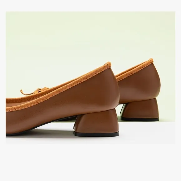 NWT C.Paravano Women's Pump | Square Toe | Closed Toe Chunky Heels