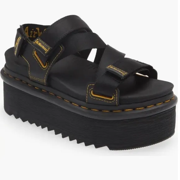 NWT DR MARTENS Kimber Platform Sandals!