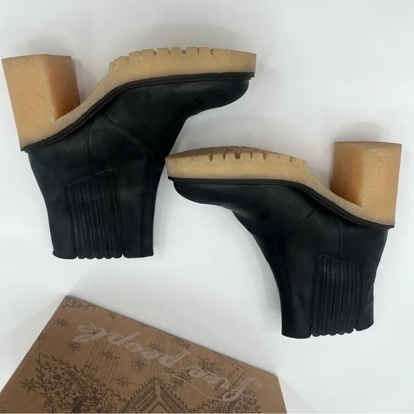 NWT Free People James Chelsea Black Boots Chunky Feels Ankle Booties 38.5 8