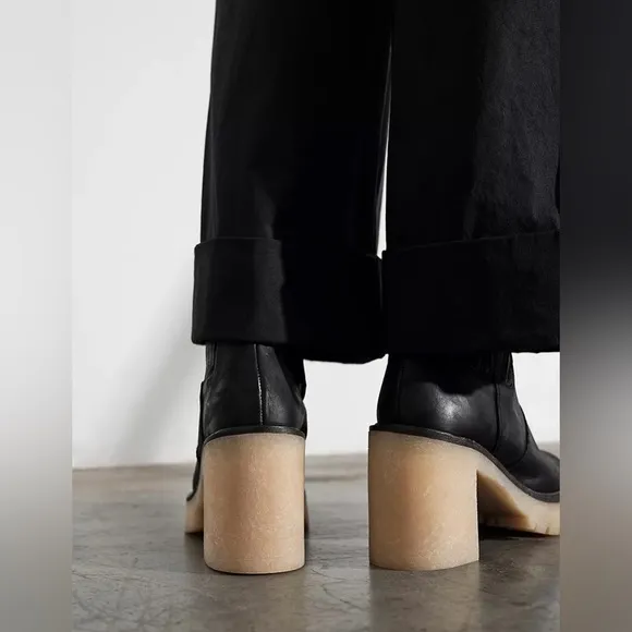 NWT Free People James Chelsea Black Boots Chunky Feels Ankle Booties 38.5 8