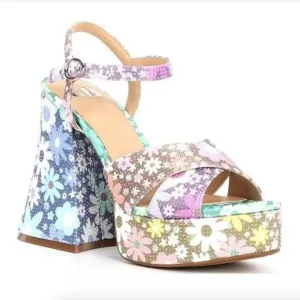 NWT GB Ulti-Mate Floral Size 10 Pink Purple Rhinestone Platform Sandals