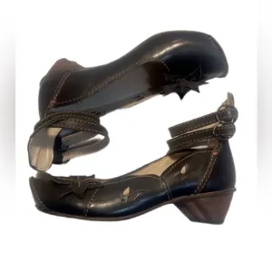 NWT Rovers Black leather Court Ballerina appliqué kitten Coachella heel 36/37
