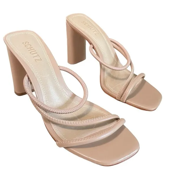 ✨NWT Schutz Nude Beige Chunky Heel Strappy Chessie Sandals Size 7.5