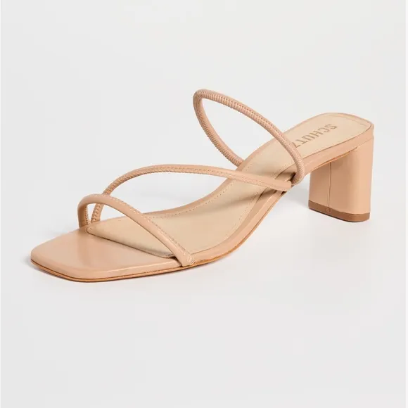✨NWT Schutz Nude Beige Chunky Heel Strappy Chessie Sandals Size 7.5