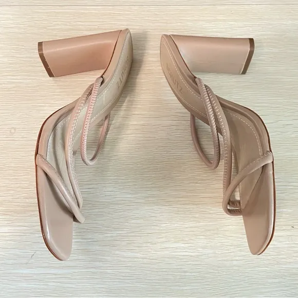 ✨NWT Schutz Nude Beige Chunky Heel Strappy Chessie Sandals Size 7.5