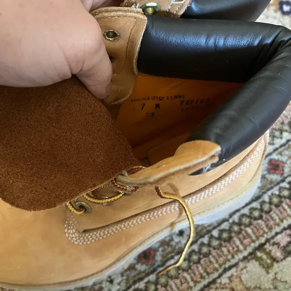 NWT: Timberland thinsulate boots