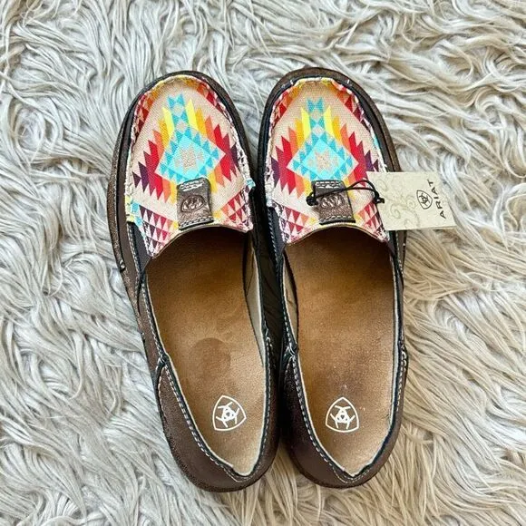NWT Ariat Cruiser Shoes size 7.5