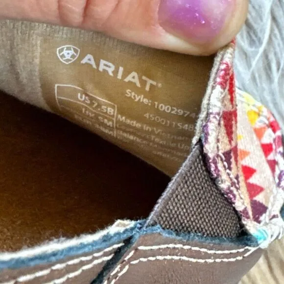 NWT Ariat Cruiser Shoes size 7.5