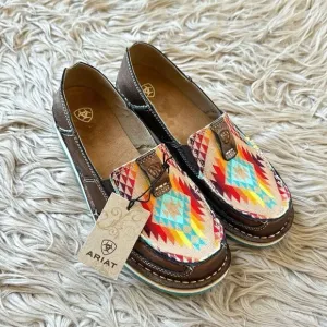 NWT Ariat Cruiser Shoes size 7.5