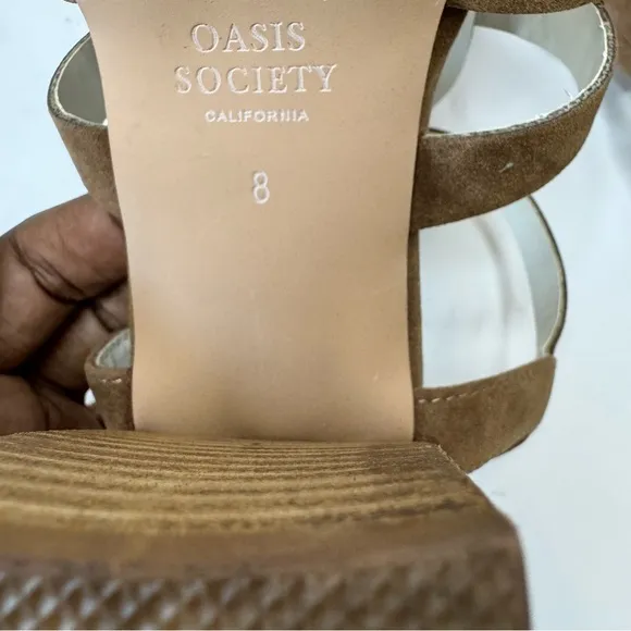 Oasis Society Hailey Platform Sandals