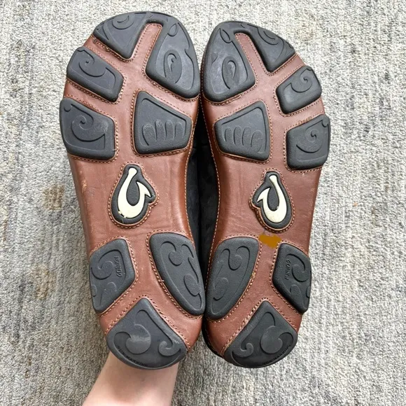 OluKai Moloā Men’s Leather Slip On Shoes Comfortable Stylish Casual Effortless