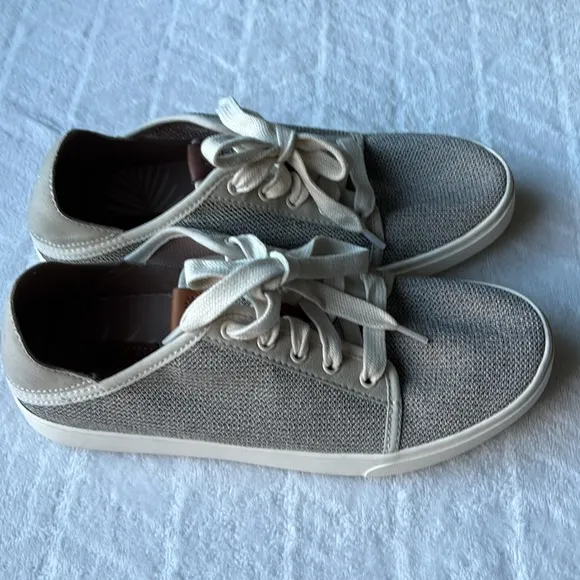 OluKai Pehuea Li Convertible Sneakers