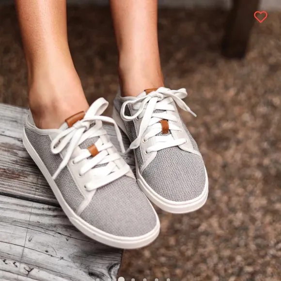 OluKai Pehuea Li Convertible Sneakers
