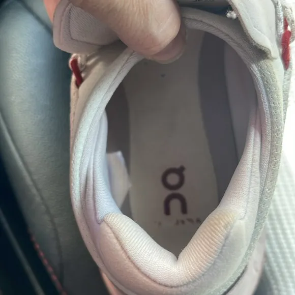 On womens CloudNova cloudtech running shoes undyed white Fade Sz 8