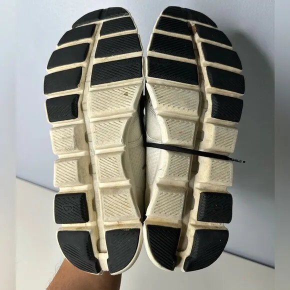 ON Women's Running Black and White Cloud X Shoes size 9.5