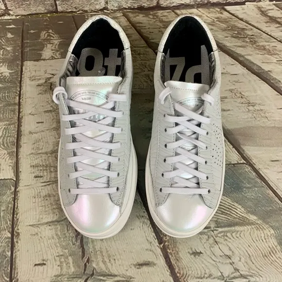 P448 John Sneakers Low Top Lace Up Iridescent White Beige Sz 35 EU/ 5-5.5 US