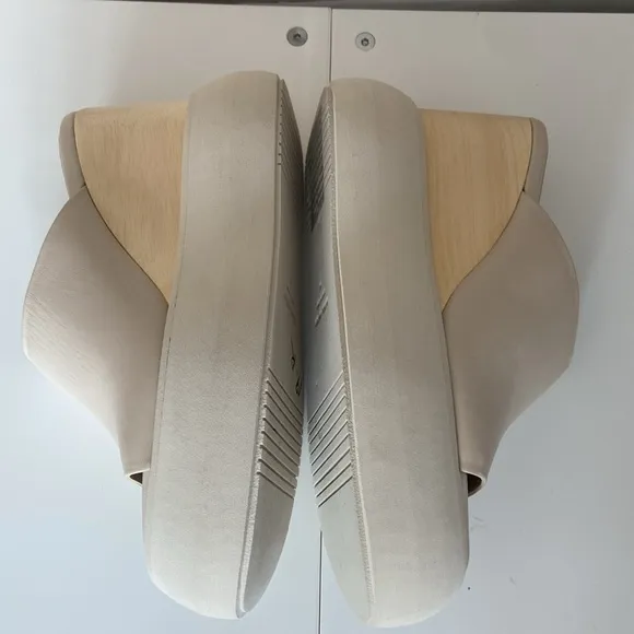Paloma Barcelo-  Emry Platform Leather Sandals