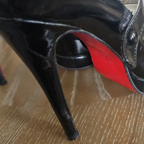 Patent Bana 140 Pumps