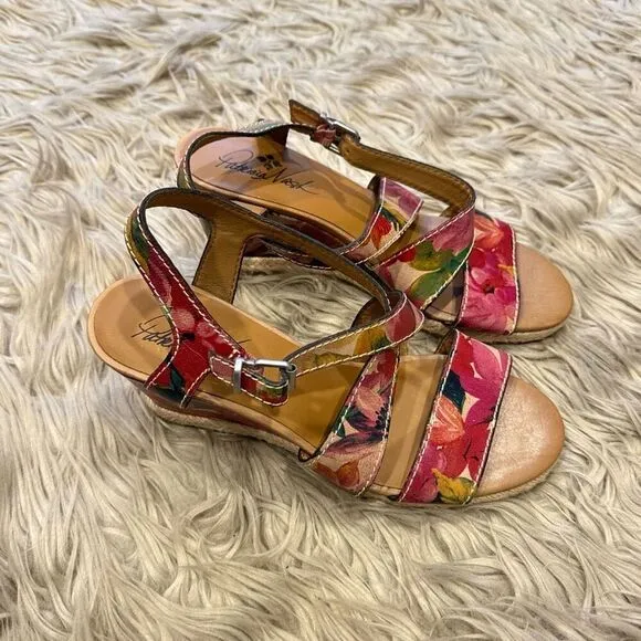 Patricia Nash floral wedge sandals size 8.5