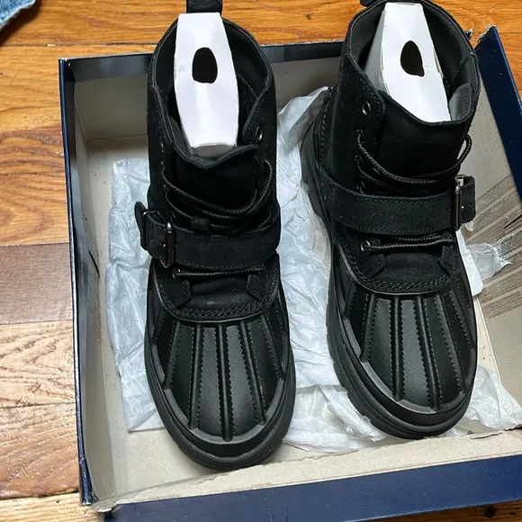 Polo boots