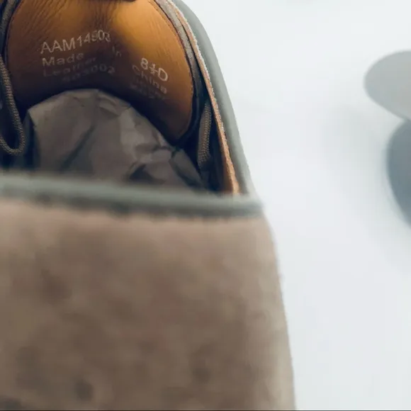 POLO RALPH LAUREN LEATHER PLAIN TOE SHOES.8.5