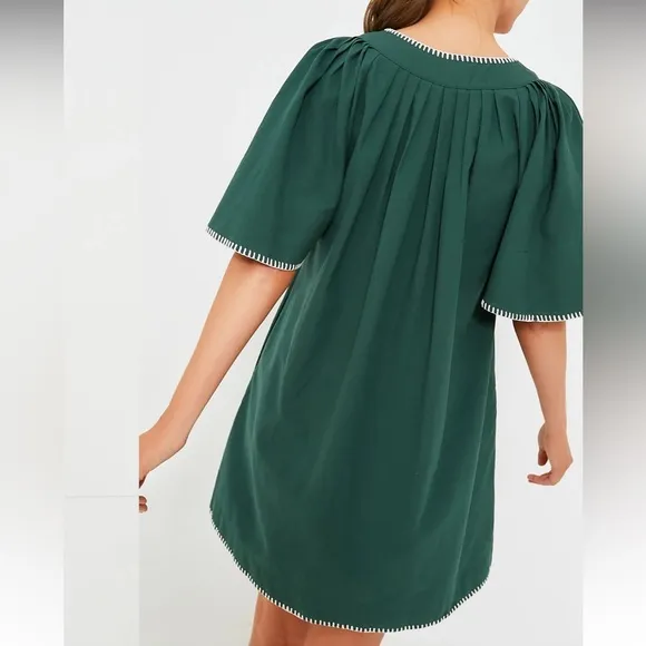 POMANDER PLACEGreen Stitch Finley Flutter Sleeve Dress