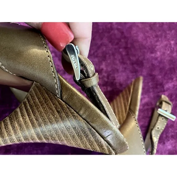 PRADA Pre-Loved Slingback Sandals w Chunky Studs Size 37 Shoes Tan Leather 7