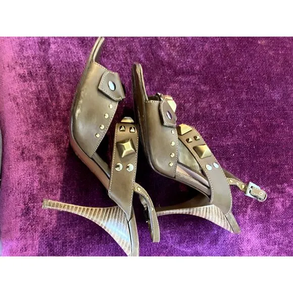 PRADA Pre-Loved Slingback Sandals w Chunky Studs Size 37 Shoes Tan Leather 7