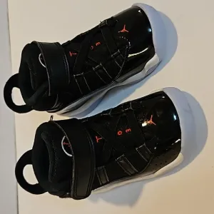 PREOWNED KIDS JORDAN TENNIS SHOES