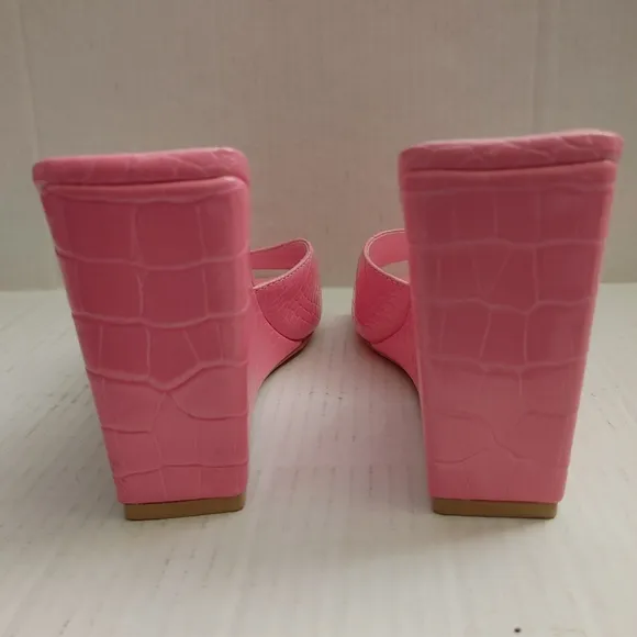 Princess Polly Open Toe Wedge Shoes Size 10