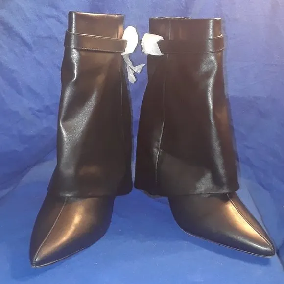 Public Desire BLACK  FYRE ANKLE BOOTS ( BRAND NEW !!!!!!!! )