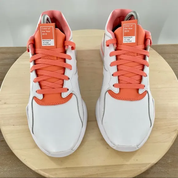 Puma Nova x Pantone 2 Living Coral Leather Lace Up Woman’s shoes size 8.5
