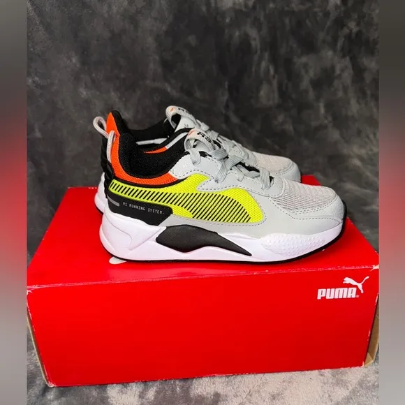 Puma RS-X Hard Drive PS size 12.5 kids high rise-yellow alert (Brand new in box)