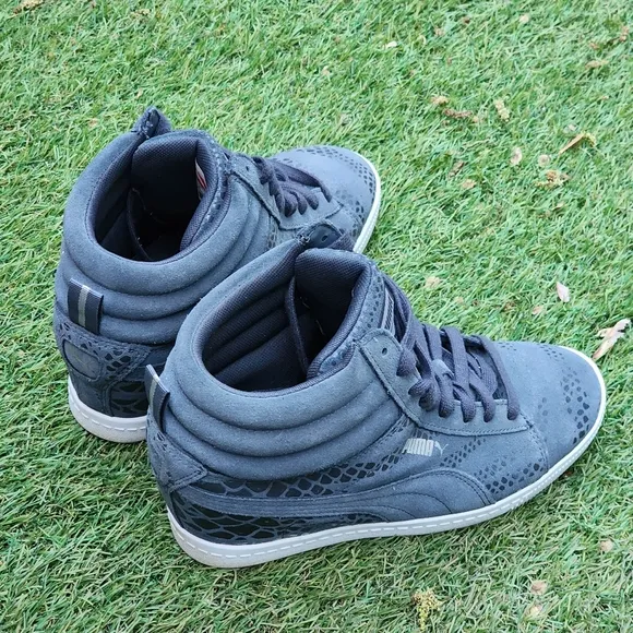 Puma Wedge - Womens Shoes - SIZE 8