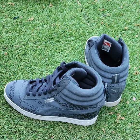 Puma Wedge - Womens Shoes - SIZE 8